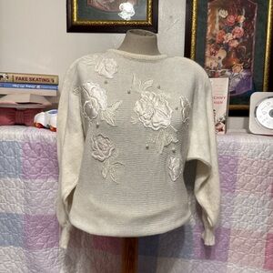 Vintage white sweater